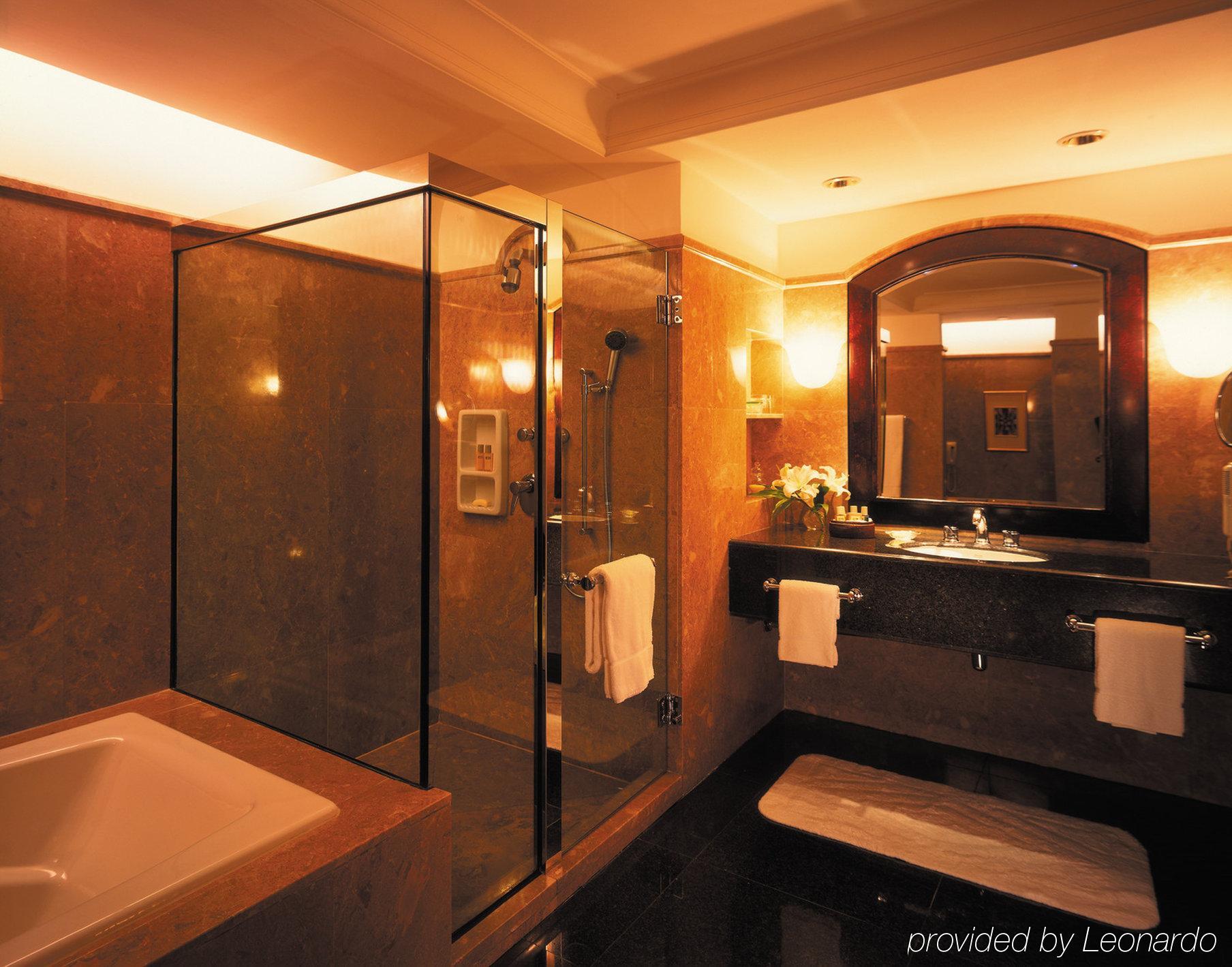 Hotell four seasons, jakarta *****